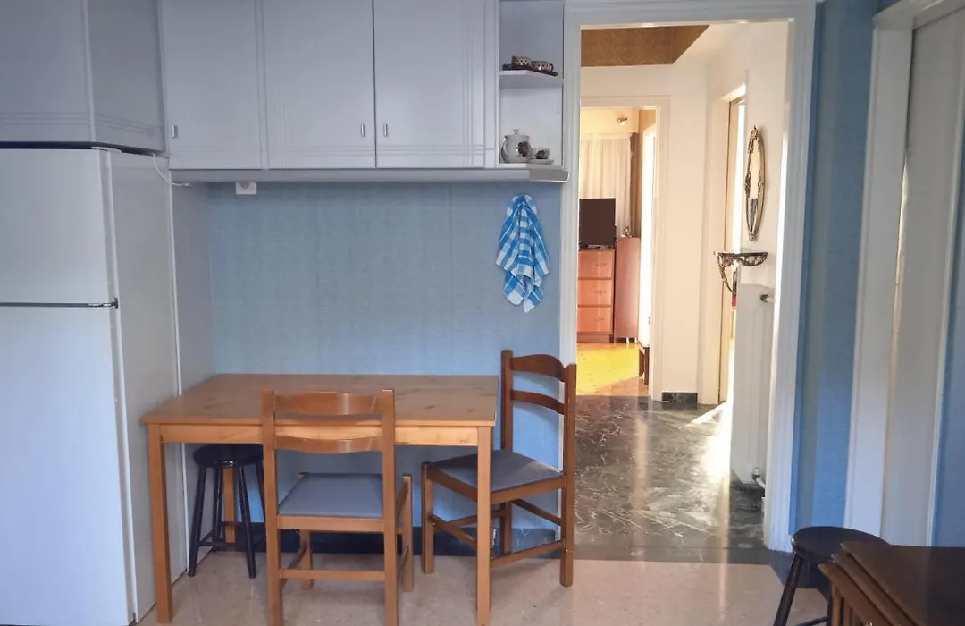 Charm & Comfort Near Petralona Station-1
